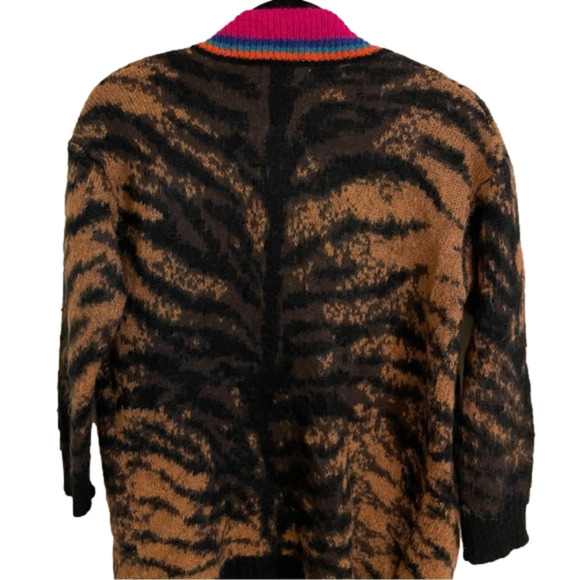 Twins Animal Print Striped Edges Mohair Blend Knit Cardigan, Size S - Picture 4 of 7